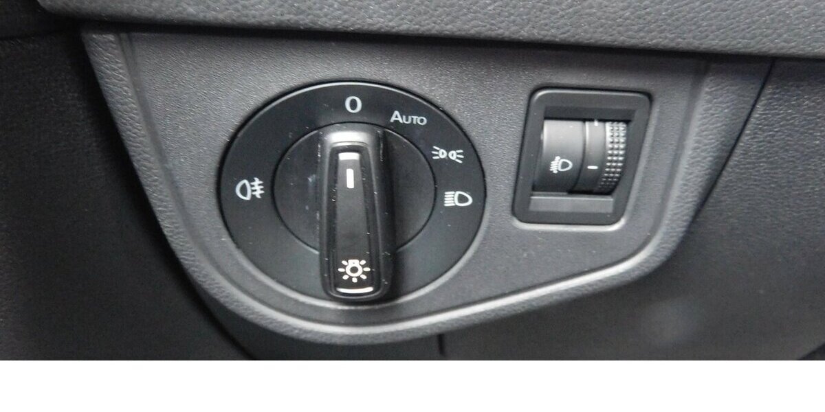 VW Taigo 1.0 TSI BMT Klima Navi LED 26.400 km 16.690 &euro; Vordorf 38533