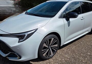 Toyota Corolla 9.115 km 31.700 &euro; Peine 31228