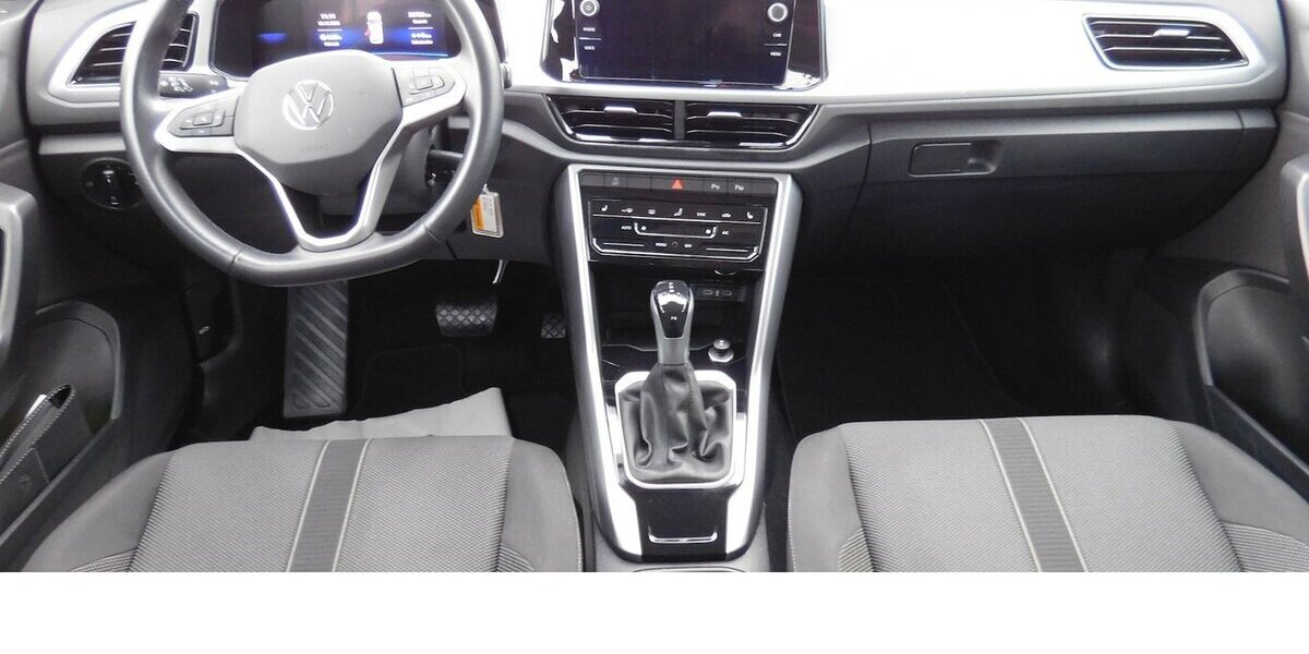 VW T-Roc 1.5 Life TSI BMT DSG Navi Klima Alu 35.700 km 23.990 &euro; Vordorf 38533