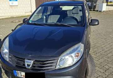 Dacia Sandero 149.000 km 1.249 &euro; Braunschweig 38102
