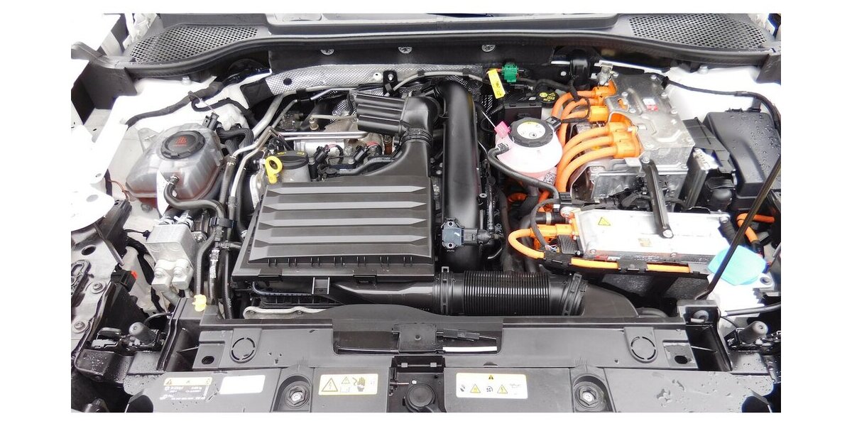 Cupra Formentor 1.4 TSI Elektr Hybrid DSG Klima 10.500 km 22.990 &euro; Vordorf 38533