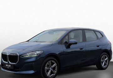 BMW 223 Active Tourer 23.674 km 29.390 &euro; Braunschweig 38112