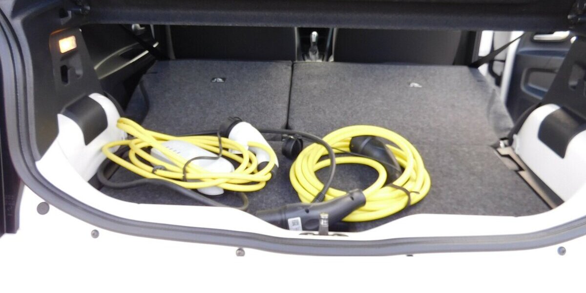 Seat Mii Edition Plus Power Charge electric Klima 27.700 km 12.990 &euro; Vordorf 38533