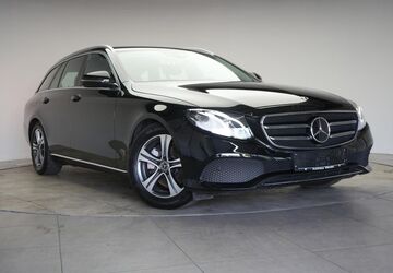 Mercedes-Benz E 300 107.000 km 27.490 &euro; Braunschweig 38110