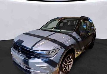 VW Tiguan 49.999 km 27.490 &euro; Braunschweig Wenden 38110