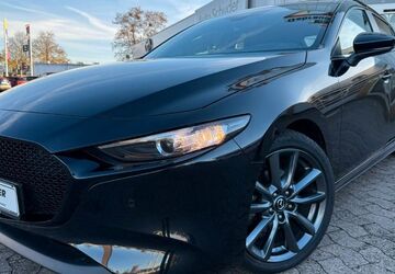 Mazda 3 58.100 km 16.990 &euro; Hildesheim 31137