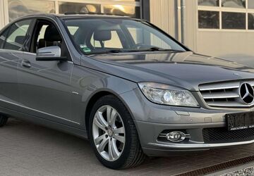 Mercedes-Benz C 200 163.911 km 10.900 &euro; Hildesheim 31137