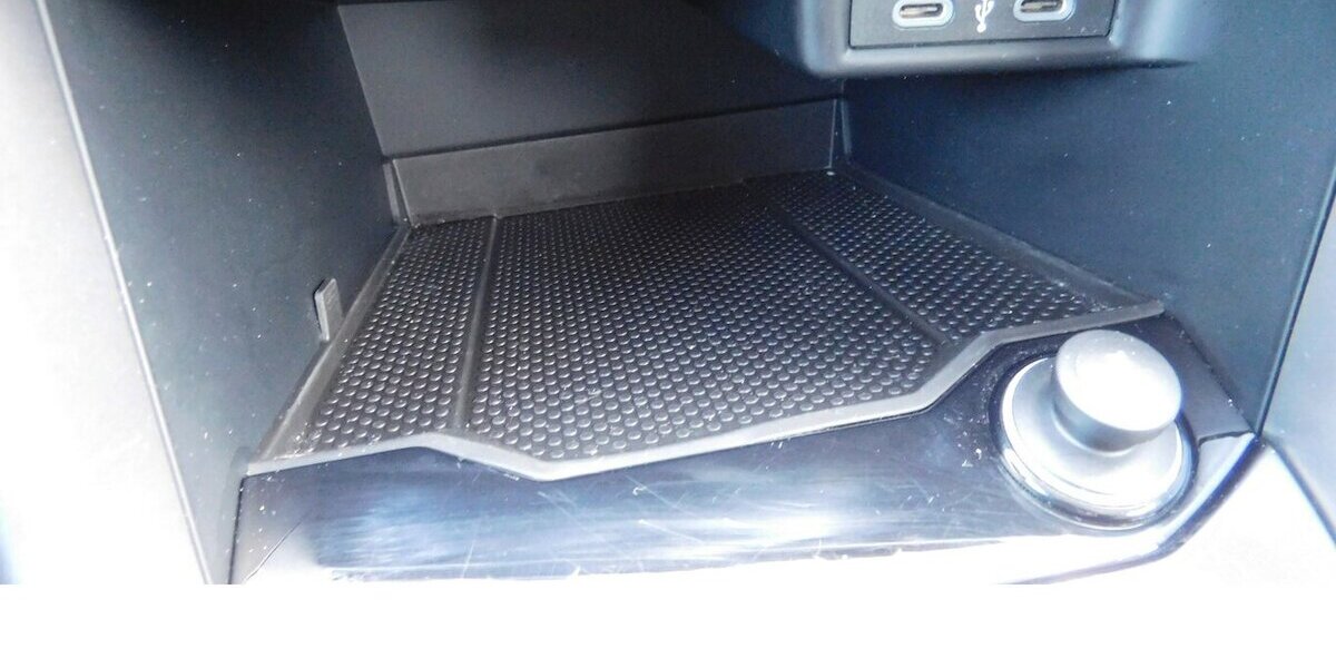 VW T-Roc 1.5 Life TSI BMT DSG Navi Klima Alu 38.400 km 22.990 &euro; Vordorf 38533