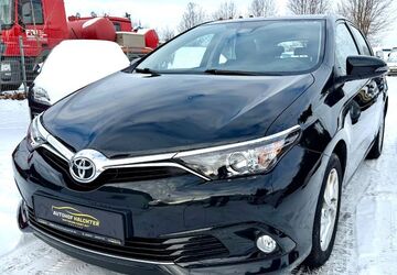 Toyota Auris 78.290 km 12.490 &euro; Wolfenbüttel 38304