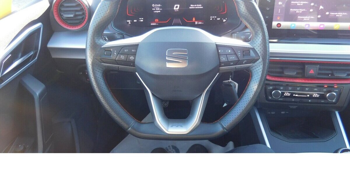 Seat Arona 1.0 FR-Line TSI BMT Navi Klima Alu 27.000 km 16.990 &euro; Vordorf 38533