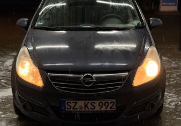 Opel Corsa 160.000 km 2.599 &euro; salzgitter 38239