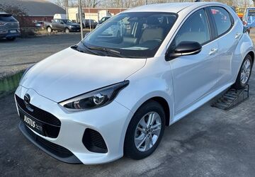 Mazda 2 Hybrid 1.229 km 20.990 &euro; Hildesheim 31137