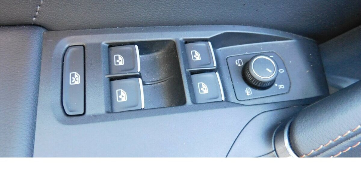 Cupra Formentor 1.5 TSI BMT Klima LED Navi 22.200 km 22.990 &euro; Vordorf 38533