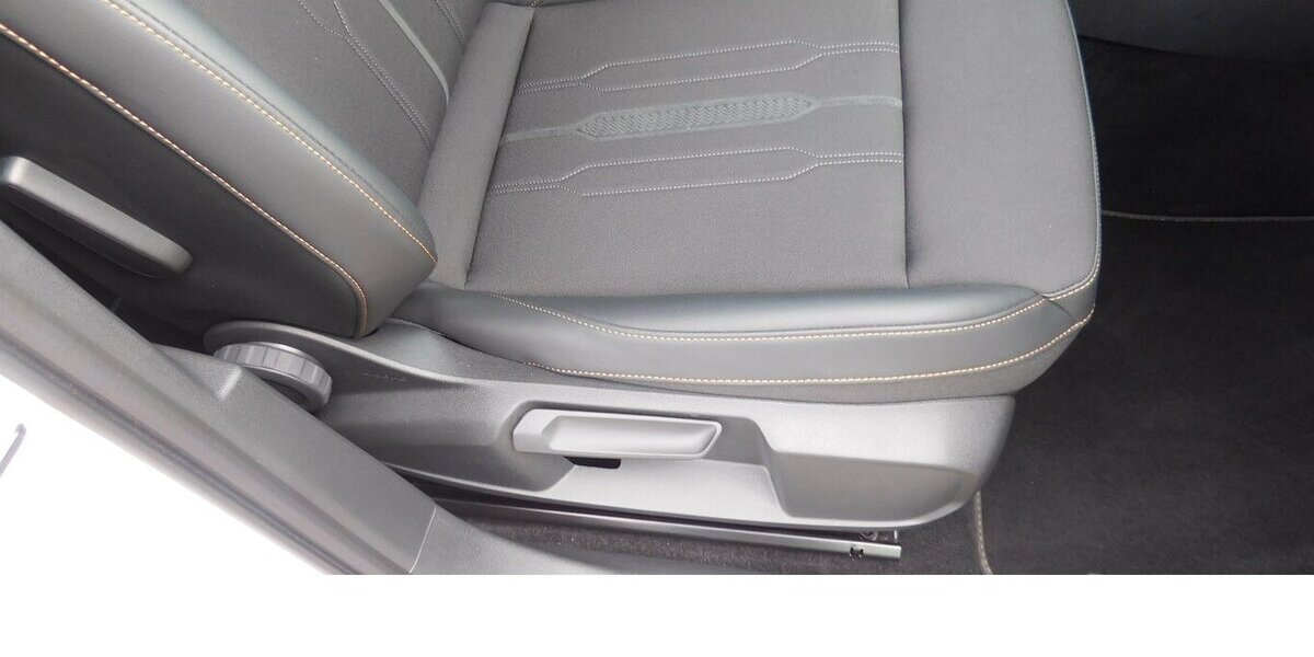 Cupra Formentor 1.5 TSI BMT Klima LED Alu Navi 15.600 km 21.990 &euro; Vordorf 38533