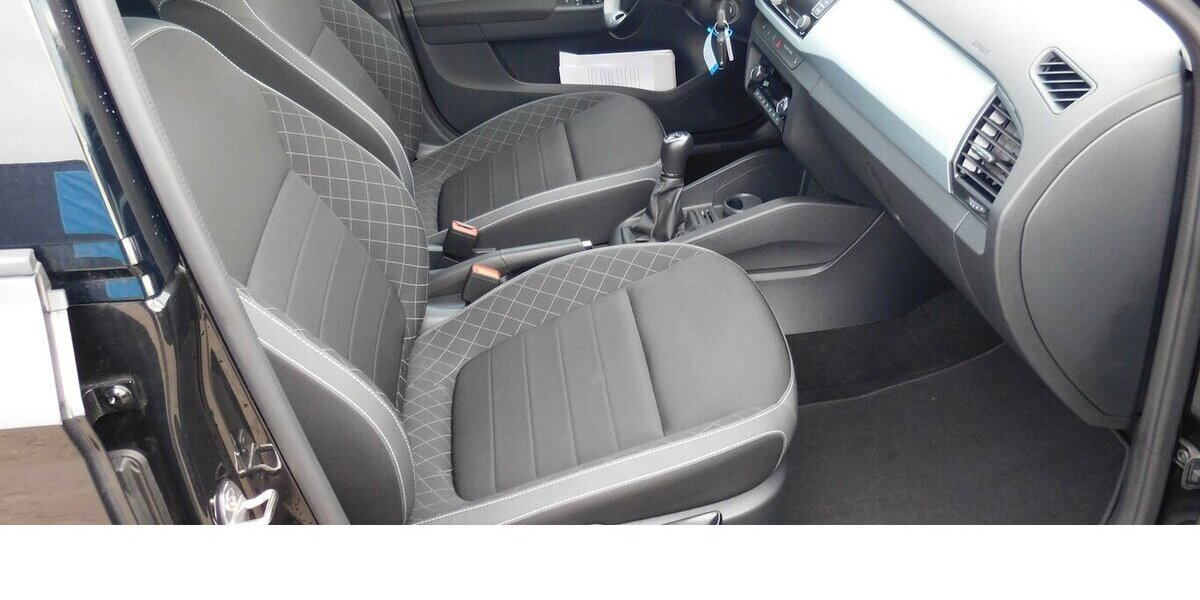 Skoda Fabia 1.0 Ambition TSI BMT Navi Klima 41.500 km 14.990 &euro; Vordorf 38533