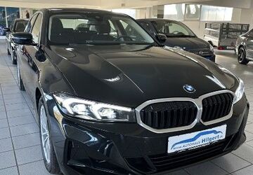 BMW 320 11.626 km 34.330 &euro; Salzgitter 38228
