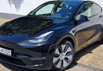 Tesla Model Y 31.500 km 40.500 &euro; Braunschweig, Stadt 38122