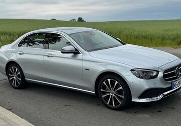 Mercedes-Benz E 300 72.500 km 31.800 &euro; Denkte 38321