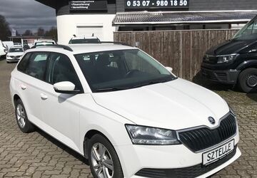 Skoda Fabia 176.511 km 8.999 &euro; Braunschweig 38110