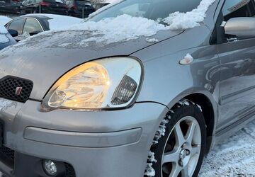 Toyota Yaris 218.000 km 2.690 &euro; Hildesheim 31137