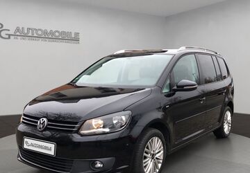 VW Touran 208.900 km 9.250 &euro; Braunschweig 38110
