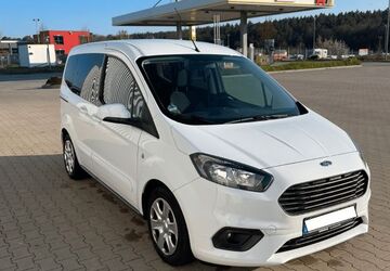 Ford Tourneo Courier 122.000 km 8.500 &euro; Braunschweig 38114