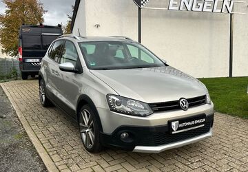 VW Polo 118.045 km 8.990 &euro; Salzgitter 38229