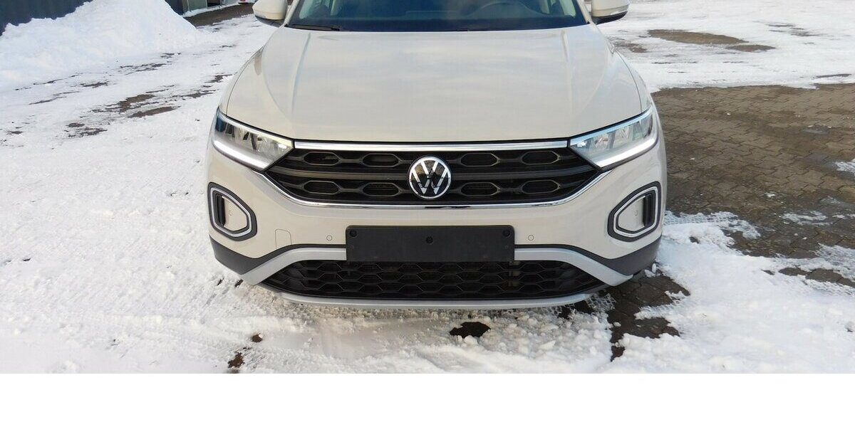 VW T-Roc 1.5 Life TSI BMT DSG Navi Klima Alu 38.400 km 22.990 &euro; Vordorf 38533