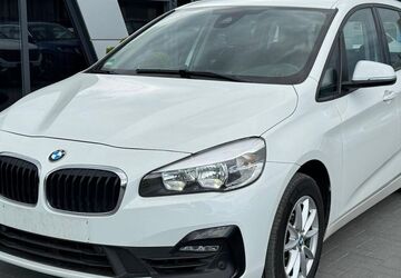 BMW 216 165.227 km 14.990 &euro; Vechelde 38159