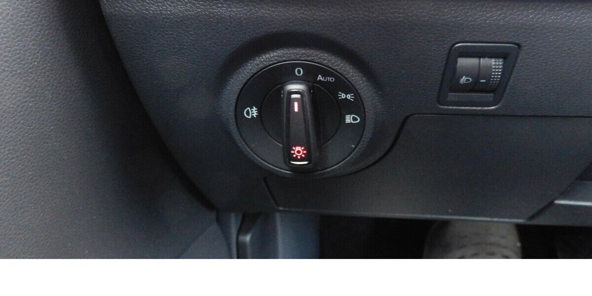 Seat Ibiza 1.0 Style TSI BMT 4Trg Navi Klima 13.700 km 15.990 &euro; Vordorf 38533