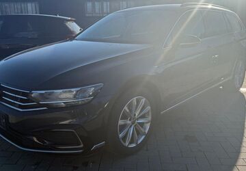 VW Passat Variant 133.789 km 15.990 &euro; Vechelde 38159
