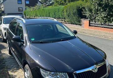Skoda Superb 196.000 km 8.490 &euro; Vechelde 38159