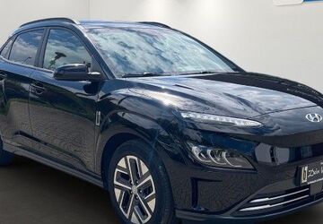 Hyundai KONA Elektro 116.379 km 18.790 &euro; Wolfenbüttel-Halchter 38304