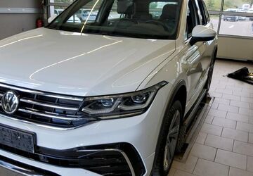 VW Tiguan 156.632 km 23.990 &euro; Vechelde 38159